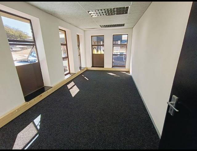 BUSINESS PROPERTY TO RENT IN HURLINGHAM